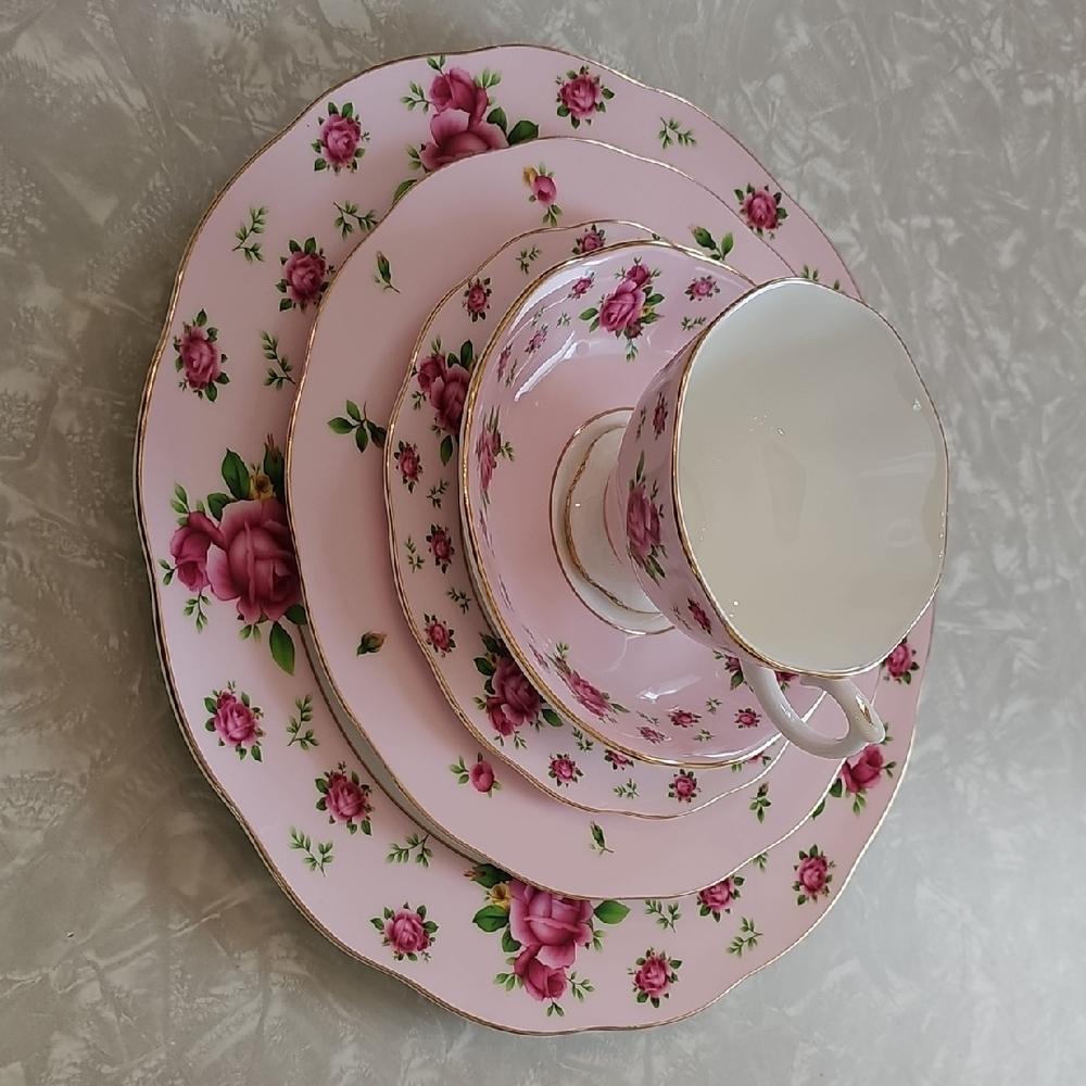 Royal Albert Pink Rose China Dinnerware Set with Gold Trim